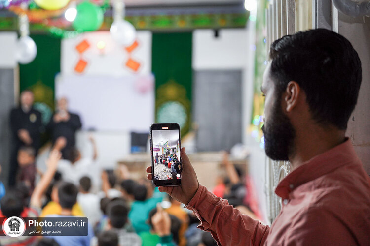 جشن ولادت امام رضا علیه‌السلام در منطقه کشمیری مشهد
