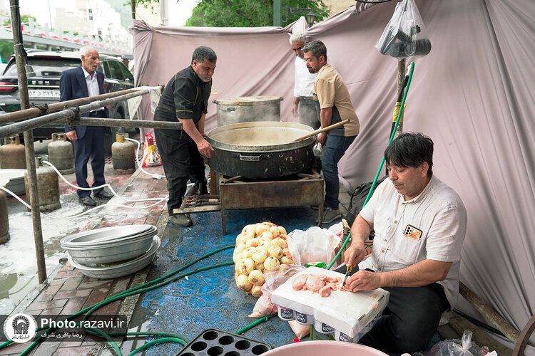 آماده‌سازی مواکب خیابان امام رضا علیه‌السلام