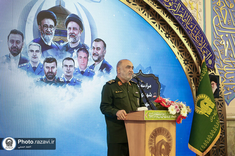 مراسم یادبود شهدای خدمت در حرم مطهر رضوی