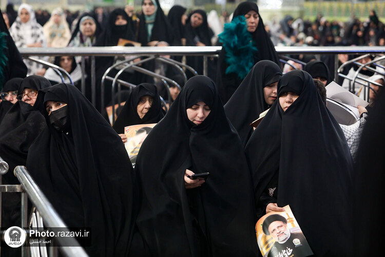 مراسم یادبود شهدای خدمت در حرم مطهر رضوی