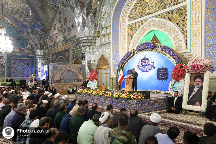 مراسم یادبود شهدای خدمت در حرم مطهر رضوی