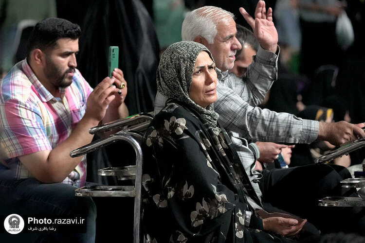 مراسم جشن میلاد امام رضا علیه‌السلام در صحن غدیر