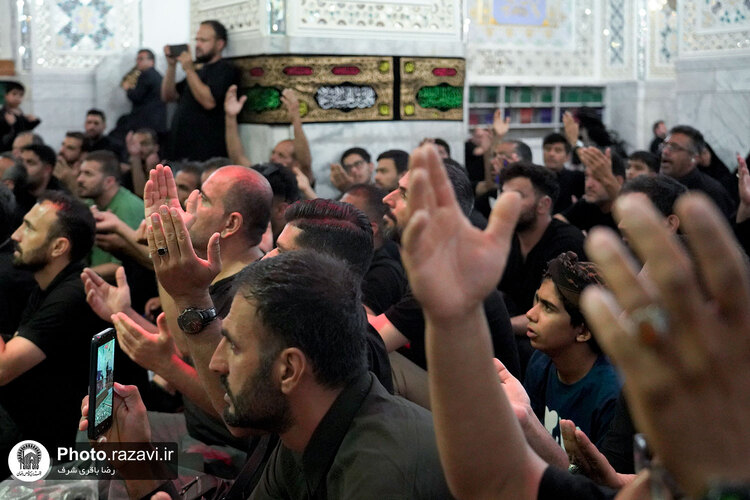 مراسم عزاداری ناشنوایان در حرم مطهر رضوی