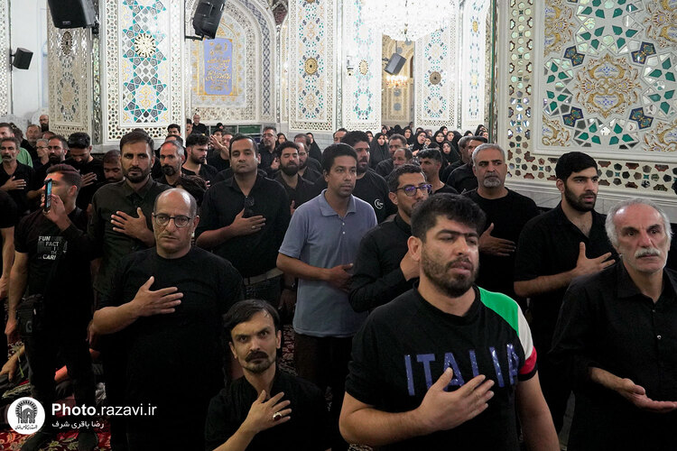 مراسم عزاداری ناشنوایان در حرم مطهر رضوی