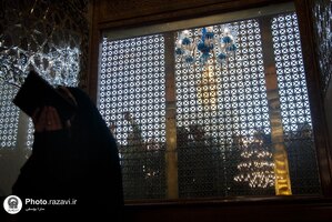 تشرف کاروان زیارتی معین الضعفا به حرم مطهر رضوی