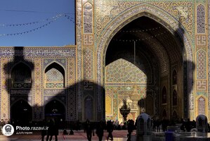 در سایه نور 