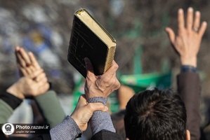  تشییع پیکر شهدای مدافع امنیت در مشهد 