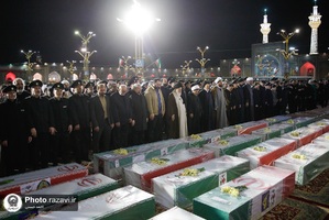  تشییع پیکر شهدای مدافع امنیت در حرم مطهر رضوی 