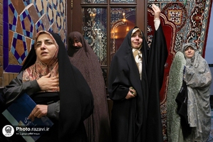  قرائت دعای‌ام داوود در حرم مطهر رضوی -۳ 