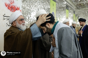 مراسم عمامه گذاری طلاب حوزه علمیه خراسان