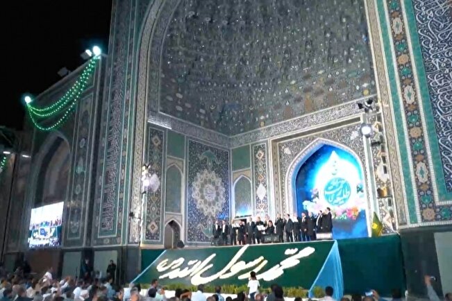 نورٌ علیٰ نور