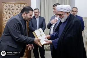 دیدار کارکنان نمونه با تولیت آستان قدس رضوی