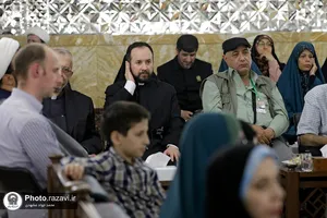 دیدار شرکت کنندگان کنگره جهانی حضرت رضا علیه&zwnj;السلام با تولیت آستان قدس رضوی