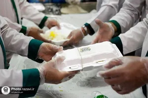 افطاری ماه مبارک رمضان در مهمانسرای حضرت
