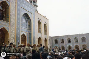 حرم مطهر رضوی؛ کانون انقلاب در مشهد-1