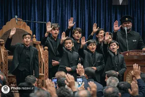 عزاداری اصناف و بازاريان مشهد در حرم مطهر رضوی