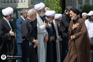 تشییع پیکر والده مکرمه آیت الله صدر حسینی