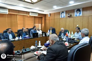 تفاهم&zwnj;نامه همکاری&zwnj;های مشترک میان شرکت داروسازی ثامن و دانشگاه آزاد اسلامی