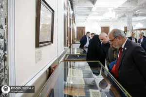 تشرف شرکت کنندگان بیست و هشتمین اجلاسیه سازمان اکو به حرم مطهر رضوی