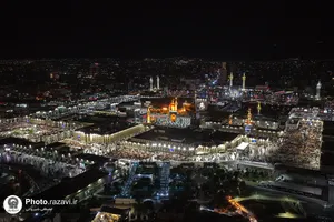حرم مطهر رضوی در شب رحلت پیامبر اکرم و شهادت امام حسن مجتبی علیهم&zwnj;السلام