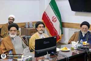 جلسه هم&zwnj;اندیشی ائمه جماعات حرم مطهر رضوی