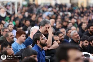 آیین چهارپایه خوانی در سالروز شهادت امیرالمومنین علیه السلام در حرم مطهر رضوی - 1