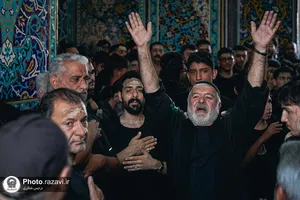 عزاداری روز عاشورای حسینی در حرم مطهر رضوی