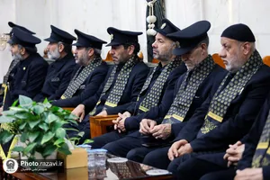 تشرف کاروان سفیران امام رئوف علیه&zwnj;السلام به حرم امیرالمؤمنین علیه&zwnj;السلام
