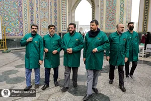 حضور جمعی از ذاکران اهل بیت در چایخانه حضرت رضا(علیه&zwnj;السلام)