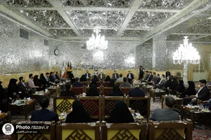 دیدار کارکنان نمونه با تولیت آستان قدس رضوی