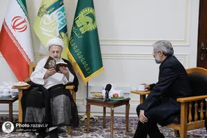 دیدار مدیر عالی حرم مطهر رضوی با آیت الله سبحانی