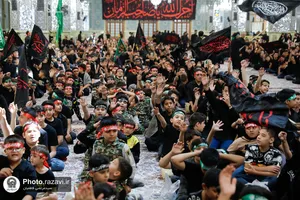اجتماع دانش آموزی &laquo;احلی من العسل&raquo; در حرم مطهر رضوی