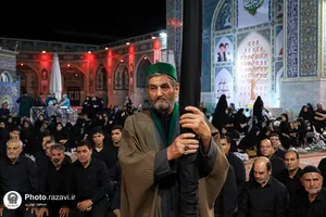 عزاداری سنتی شب ششم محرم در &laquo;حسینیه حرم&raquo;