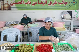 موکب میقات&zwnj;الرضا علیه&zwnj;السلام فراشان حرم مطهر رضوی