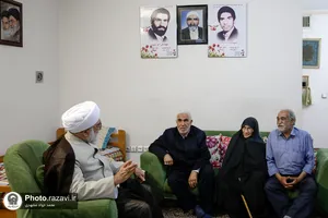 دیدار تولیت آستان قدس رضوی با خانواده معظم شهدا