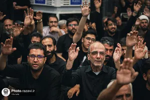 بزرگداشت رهبر شهید انقلاب در حرم مطهر رضوی