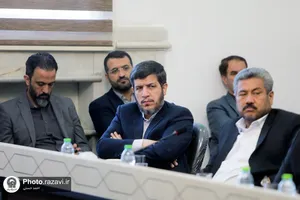 دیدار جمعی از فعالان فرهنگی و اجتماعی مشهد با تولیت آستان قدس رضوی