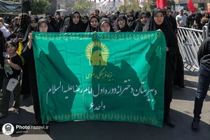 پیاده&zwnj;روی جاماندگان اربعین حسینی در مشهد