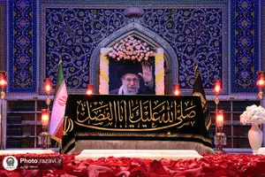  حضور مردم عزادار بر مزار مطهر رهبر شهید انقلاب اسلامی-3 