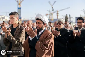 اقامه نماز عید سعید فطر در حرم مطهر رضوی - 1
