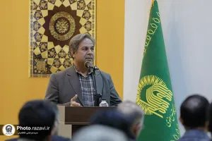 اهدای مدال طلای پاراتنیس روی میز ناصر دهقان&zwnj;پور به موزه حرم مطهر رضوی