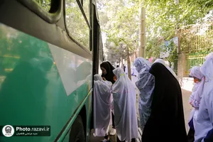 تشرف مددجویان موسسه خیریه توانبخشی همدم فتح المبین به حرم مطهر رضوی