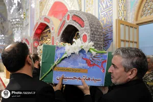 مراسم وداع با پیکر شهید سیدهاشم حسینی در حرم مطهر رضوی