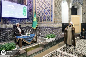 نشست تخصصی اداره پاسخگویی به سوالات شرعی با حضور آیت الله سبحانی