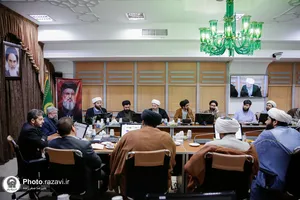 دیدار اعضای مجمع فعالین رسانه حوزه علمیه خراسان با مدیر عالی حرم مطهر رضوی