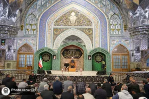 حال و هوای حرم مطهر رضوی در شب شهادت حضرت زهرا(سلام الله علیها)