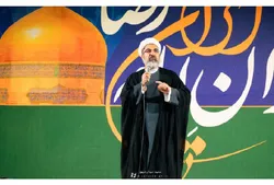 اجازه ندهید مسائل فرعی جای دشمن اصلی را بگیرد