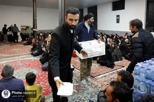 توزیع دو هزار وعده غذایی در روستاهای سیل&zwnj;زده فریمان