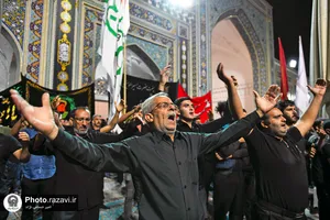 حال و هوای حرم مطهر رضوی در شب شهادت امام رضا(علیه&zwnj;السلام)
