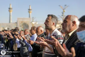 اقامه نماز عید سعید فطر در حرم مطهر رضوی - 1